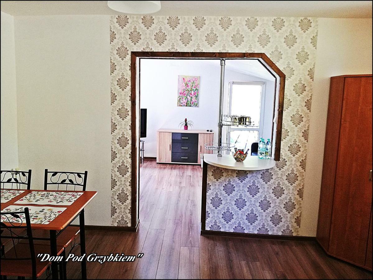Apartamento "Dom Pod Grzybkiem" Krościenko Exterior foto